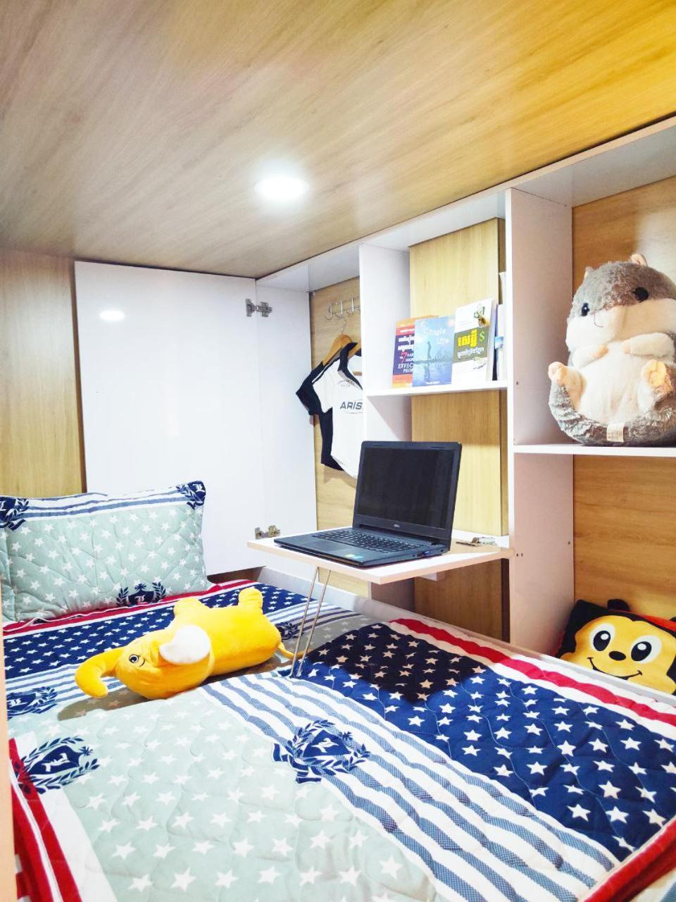 Tva Homestay - Tva Sleepbox - Tva Working Space Phnom Penh Exteriör bild